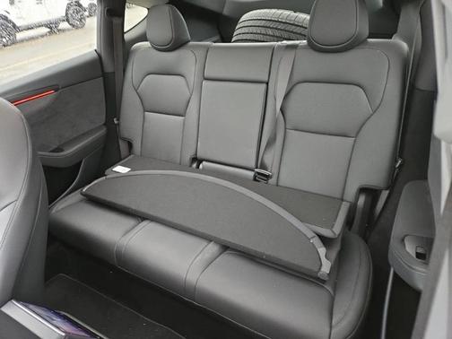 Stealth Gray 2026 Tesla Model Y Long Range