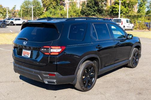 2025 Honda Pilot Black Edition