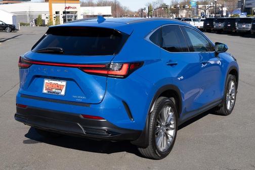 2022 Lexus NX 350h Premium