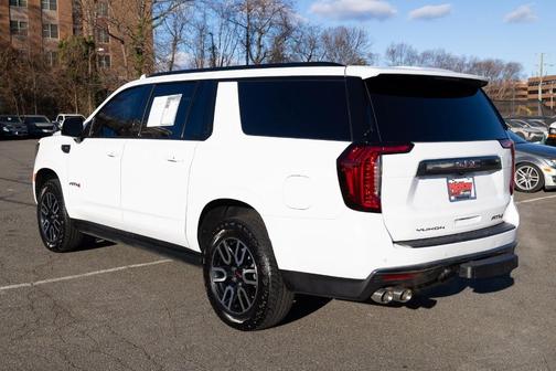 2024 GMC Yukon XL AT4