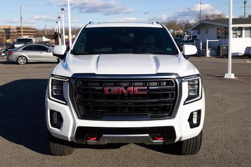 2024 GMC Yukon XL AT4
