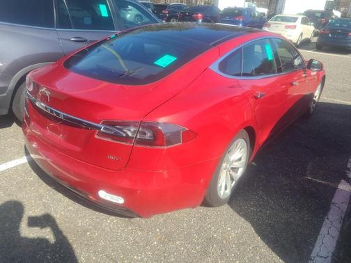 2016 Tesla Model S 60D