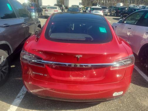 2016 Tesla Model S 60D