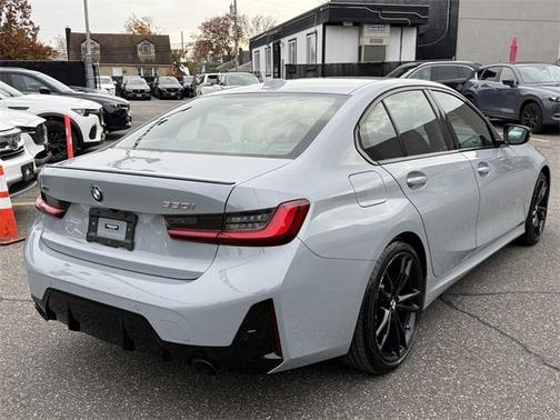 2023 BMW 330 xDrive