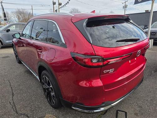 2024 Mazda CX-90 PHEV Premium Plus