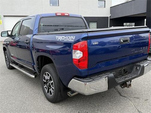 2015 Toyota Tundra SR5