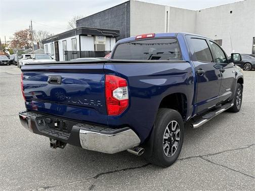 2015 Toyota Tundra SR5