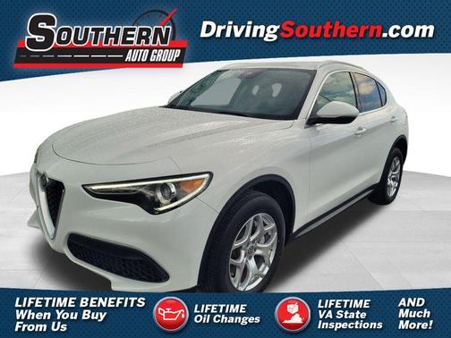 2021 Alfa Romeo Stelvio Base