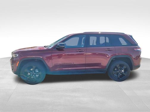 2024 Jeep Grand Cherokee Laredo