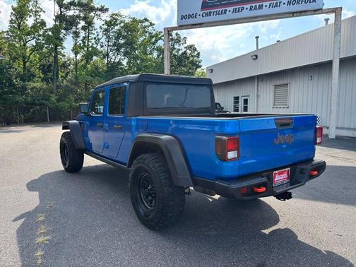 2021 Jeep Gladiator Mojave