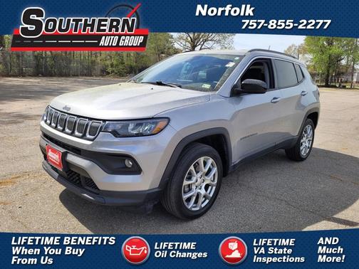 2022 Jeep Compass Latitude Lux