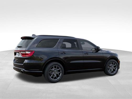DB Black Crystal Clearcoat 2026 Dodge Durango GT HEMI V8