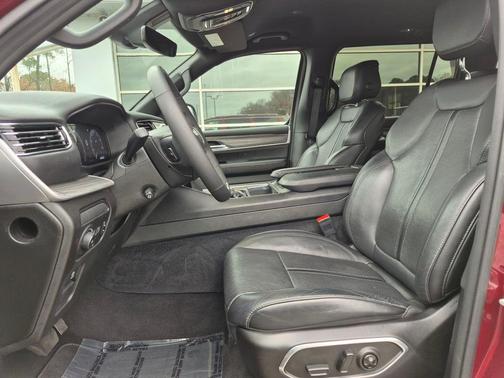 2024 Jeep Wagoneer Series III