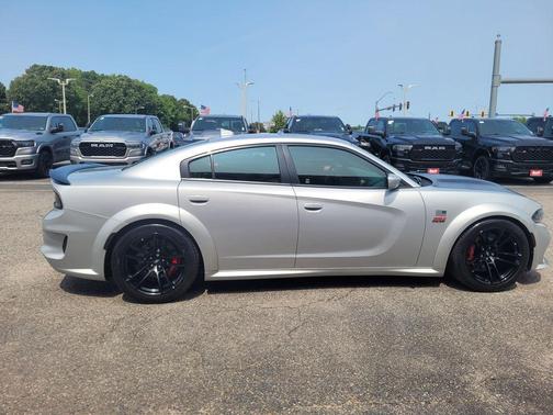 2020 Dodge Charger Scat Pack