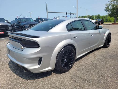 2020 Dodge Charger Scat Pack