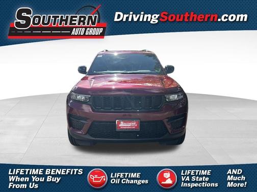 2025 Jeep Grand Cherokee Laredo