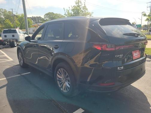 2024 Mazda CX-90 SE