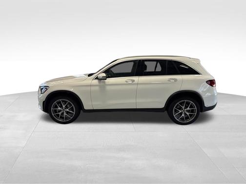 Blue Metallic 2022 Mercedes-Benz GLC 300 Base 4MATIC