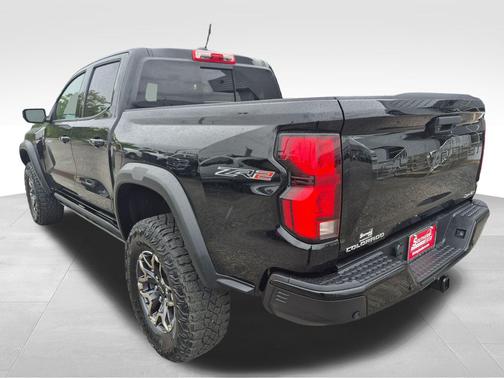 Black 2024 Chevrolet Colorado ZR2