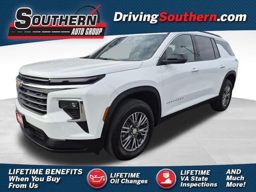 2025 Chevrolet Traverse LT