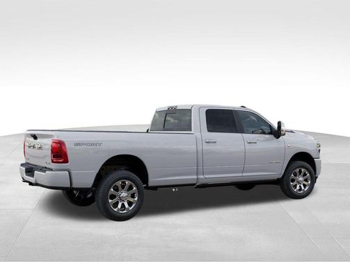 Bright White Clearcoat 2026 RAM 2500 Laramie