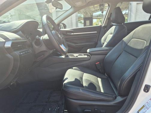 2024 Nissan Altima 2.5 SL