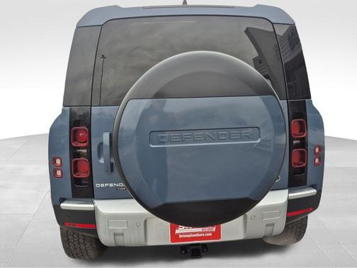 2020 Land Rover Defender 110 HSE