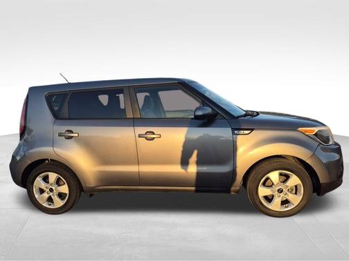 2017 Kia Soul Base