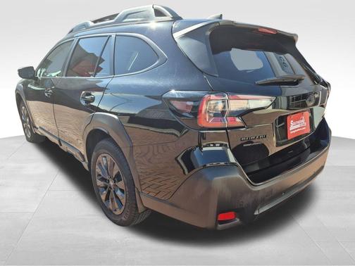 2023 Subaru Outback Onyx Edition