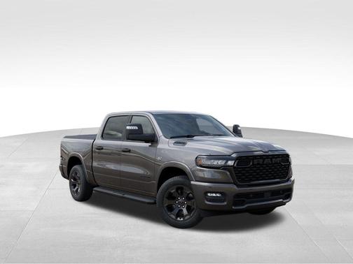 Granite Crystal Clearcoat Metallic 2026 RAM 1500 Big Horn/Lone Star