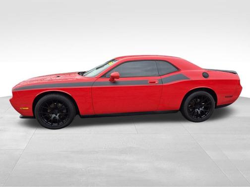 2009 Dodge Challenger SE