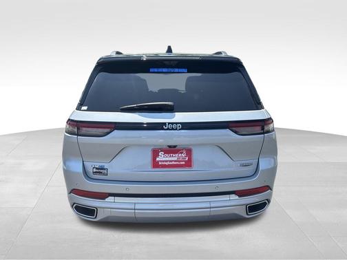 2024 Jeep Grand Cherokee 4xe Summit