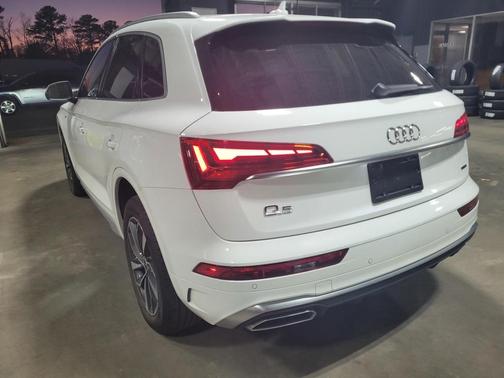 2024 Audi Q5 45 S line quattro Premium