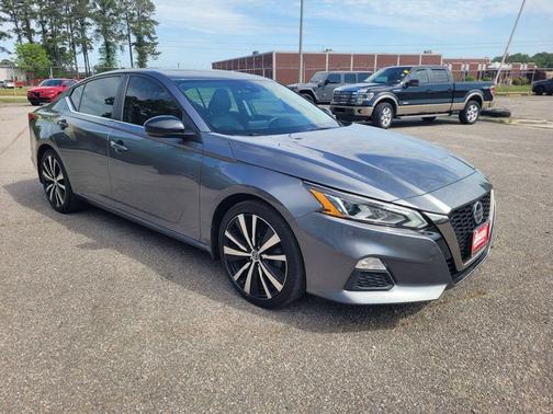 2020 Nissan Altima 2.5 SR