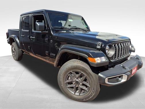 2024 Jeep Gladiator Sport