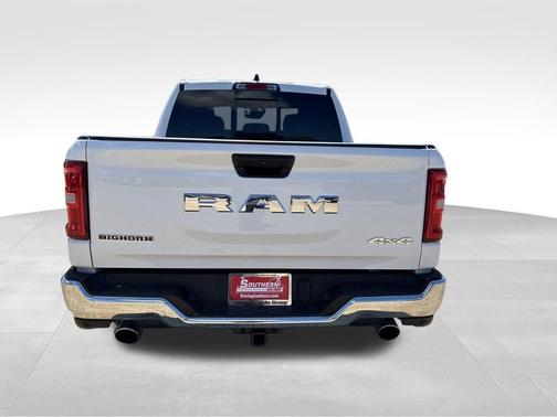 Bright White Clearcoat 2025 RAM 1500 Big Horn/Lone Star