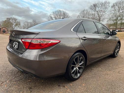 2015 Toyota Camry XSE