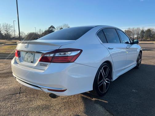 2017 Honda Accord Sport SE