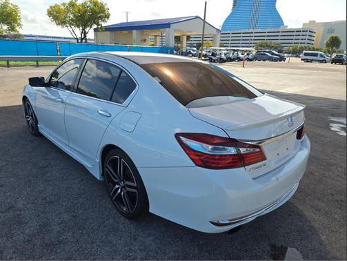 2017 Honda Accord Sport SE