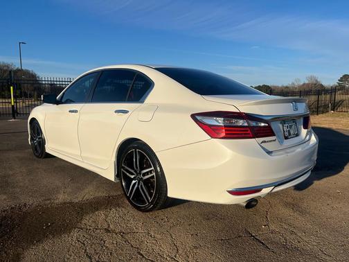 2017 Honda Accord Sport SE