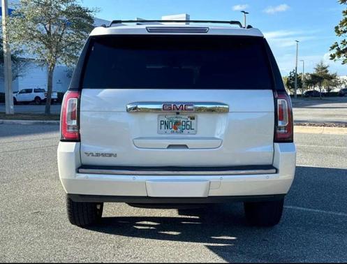 WHITE 2015 GMC Yukon Denali