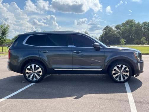 Gravity Grey 2020 Kia Telluride S