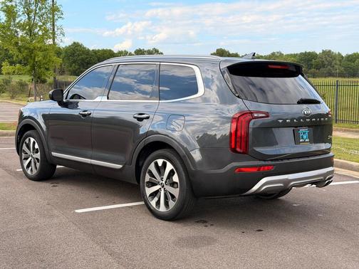 Gravity Grey 2020 Kia Telluride S