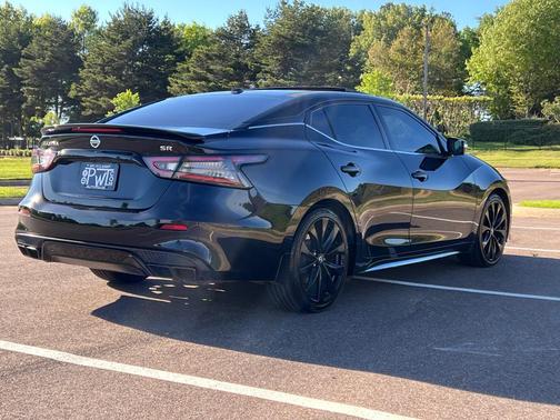 Super Black 2021 Nissan Maxima 3.5 SR