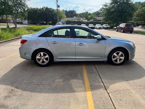 2011 Chevrolet Cruze 2LT