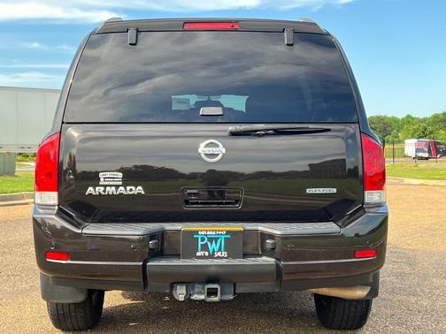 BLACK 2015 Nissan Armada SV