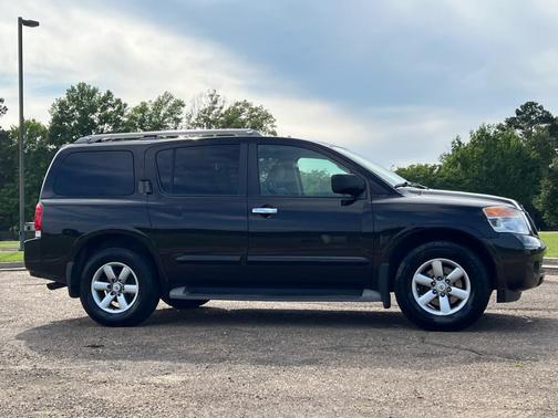 BLACK 2015 Nissan Armada SV