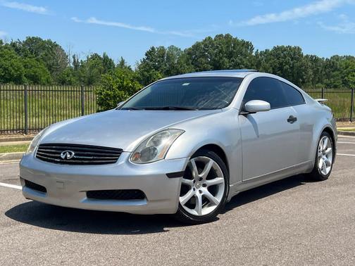 SILVER 2005 INFINITI G35 Base