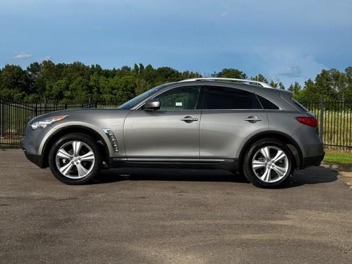 Liquid Platinum 2011 INFINITI FX35 Base