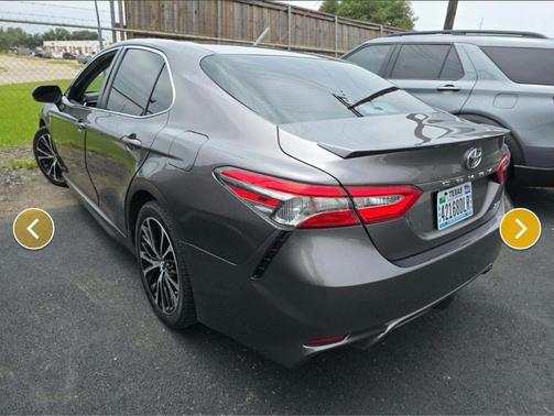 Predawn Gray Mica 2018 Toyota Camry SE
